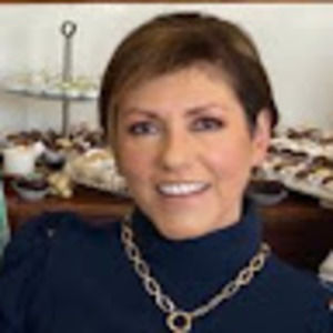 Meet your Posher, Monica